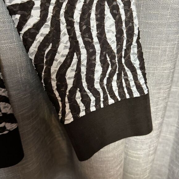 2/$30 Chicos Full Zip Track Jacket Size 2 L Zebra Print Semi Sheer Boho Stretch - Picture 11 of 12